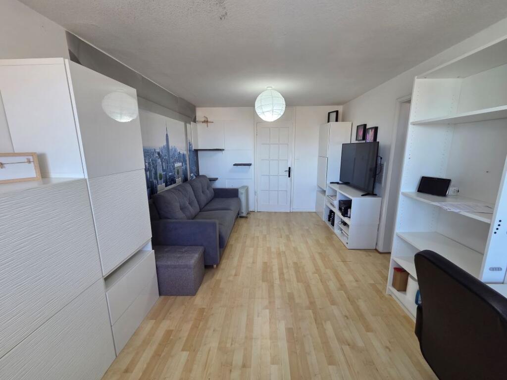Apartment in Birmingham, Calthorpe Fields - View 2