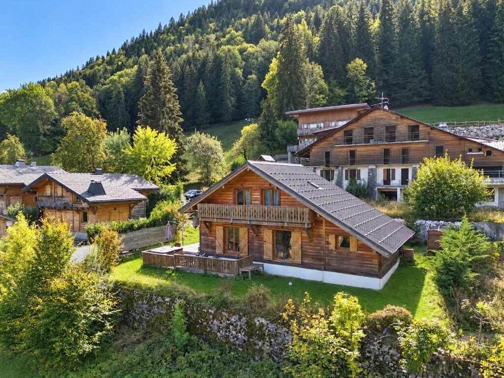 Main image of property: Essert-Romand, Haute-Savoie, Rhone Alps
