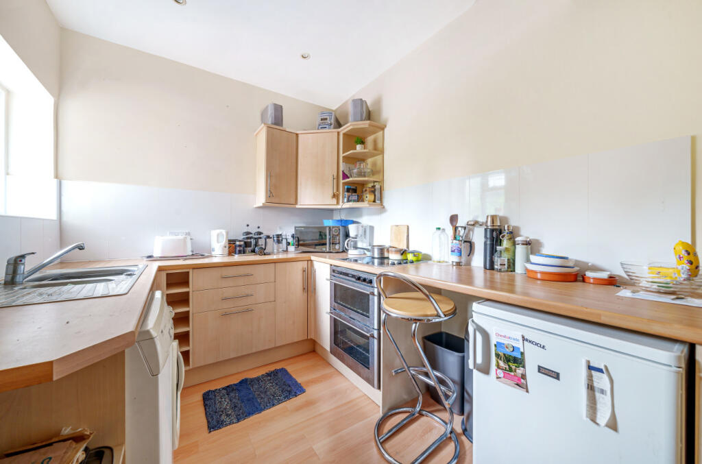 Apartment in Winchester, South Down, Compton and Shawford - View 4