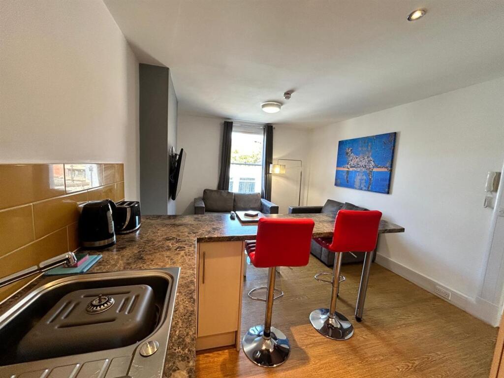 House in Derby - View 5