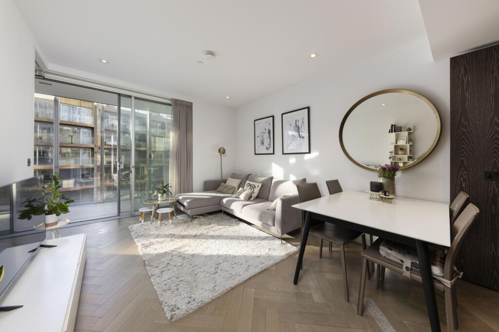 Apartment in London - View 3