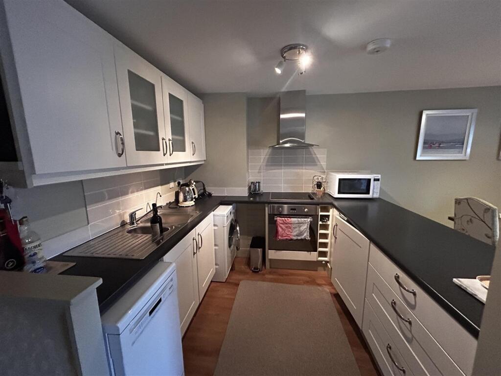 Cumberland Close, Southwold photo 2