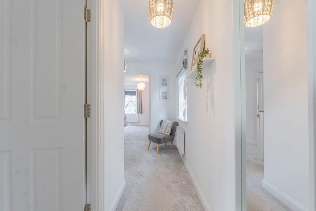 Additional image 32 of Edgefield Close, Redditch, B98 7WB