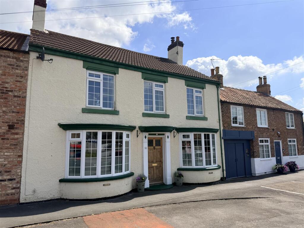 Main image of property: Long Street, Thirsk