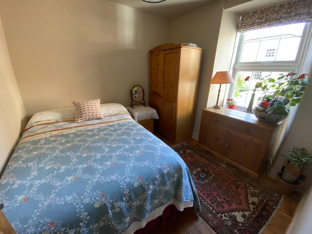 Apartment in Lyme Regis, Dorset - View 5
