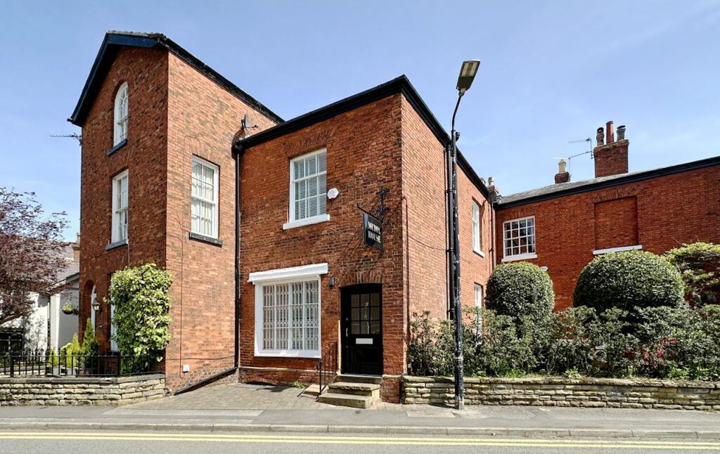 Main image of property: Media House, Richmond Road, Altrincham, WA14 2TT