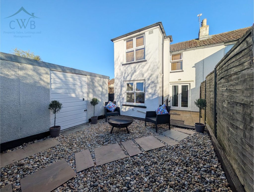Main image of property: Holborough Road, Snodland, ME6