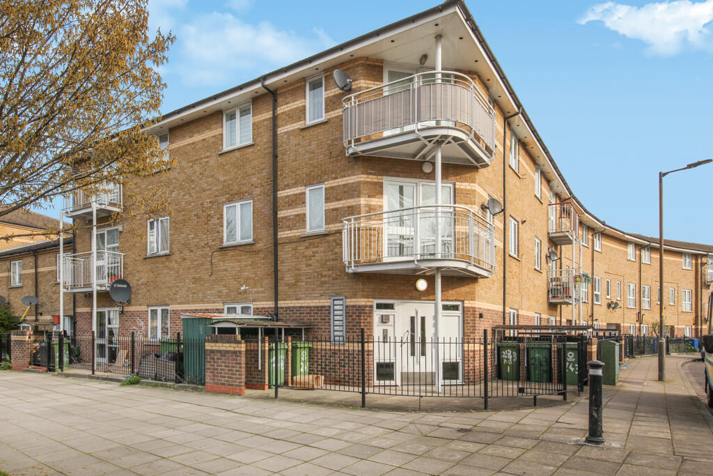 Main image of property: Southampton Way, London, Greater London, SE5