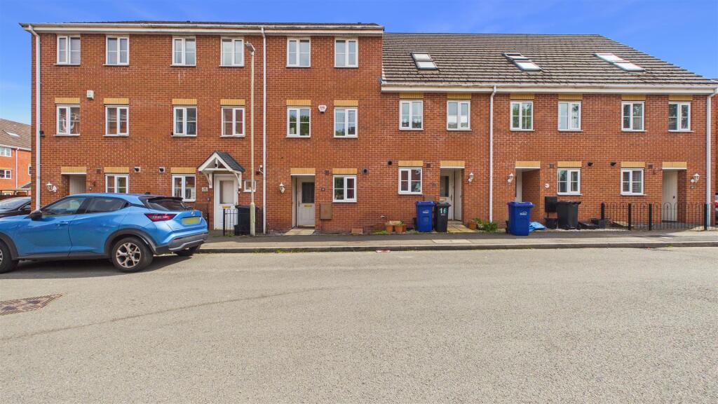 Main image of property: The Infield, Halesowen
