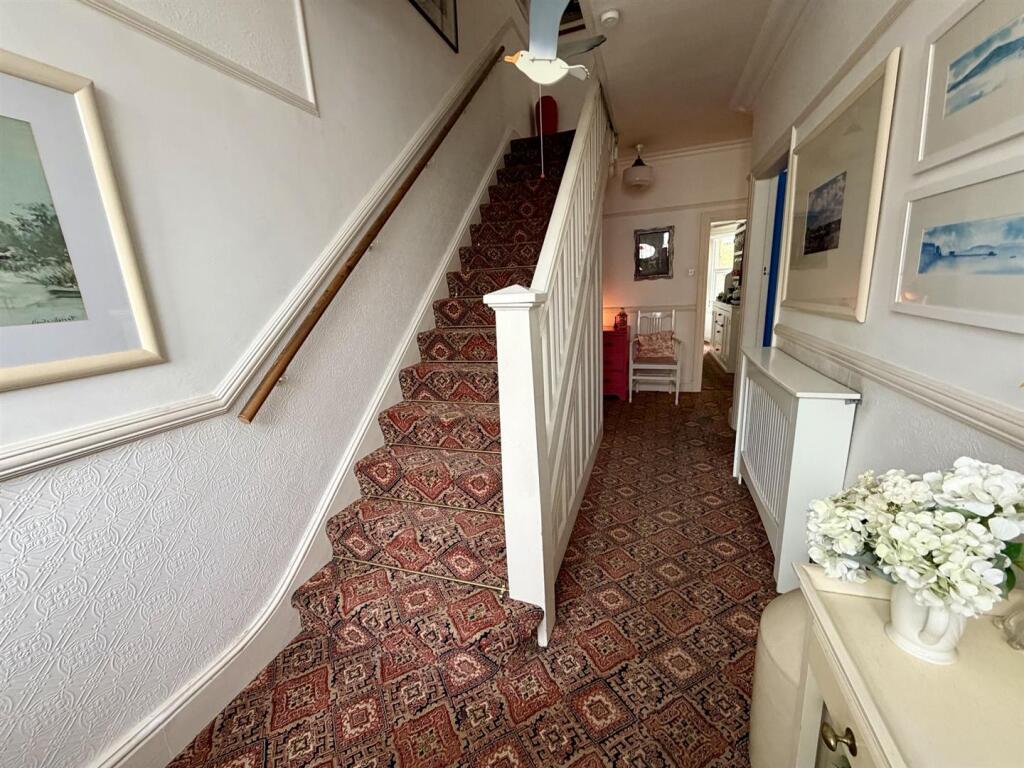 Castle Street, Beaumaris photo 3