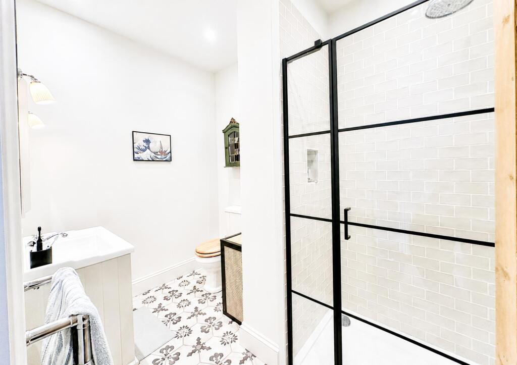 Apartment in Hastings, Bohemia - More