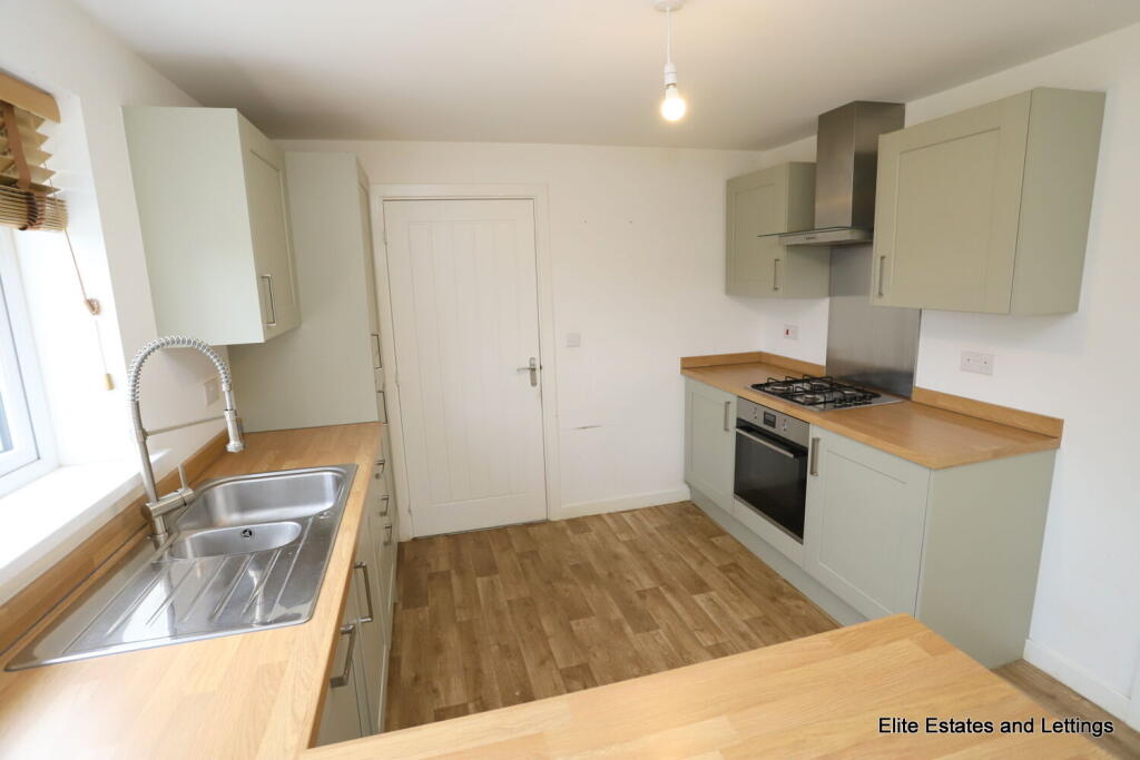 House in Durham - View 5