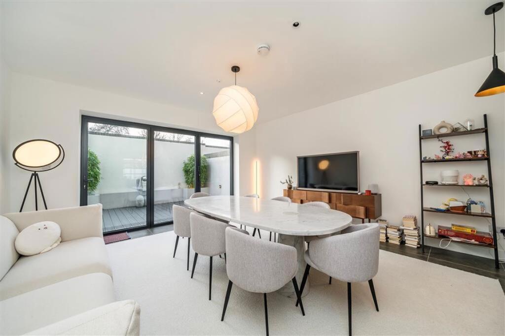 Main image of property: Mitre Mews, Hither Green