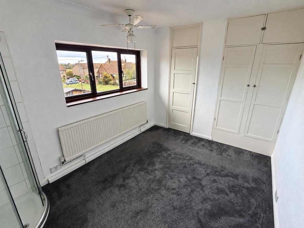 House in Romford - View 5