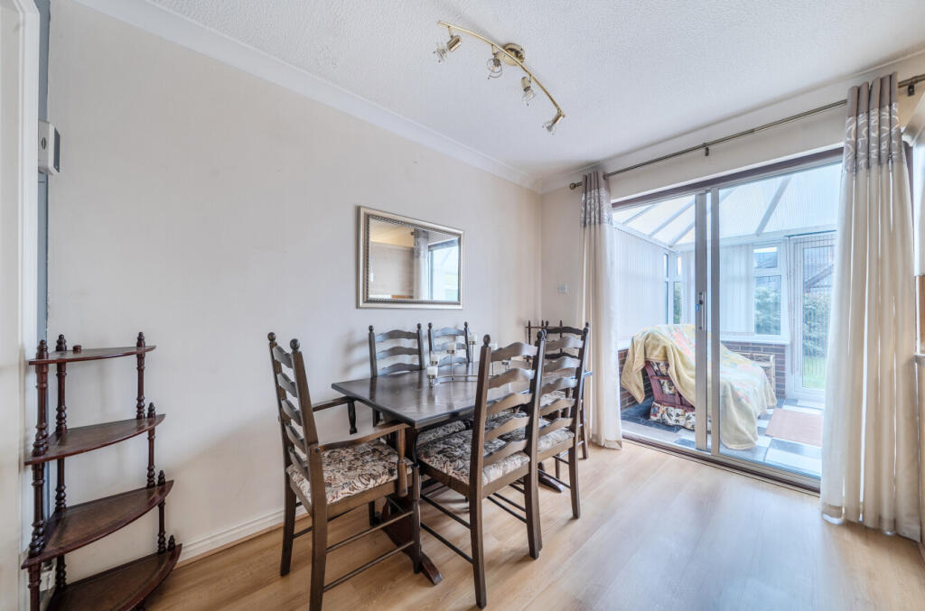 House in London - View 4