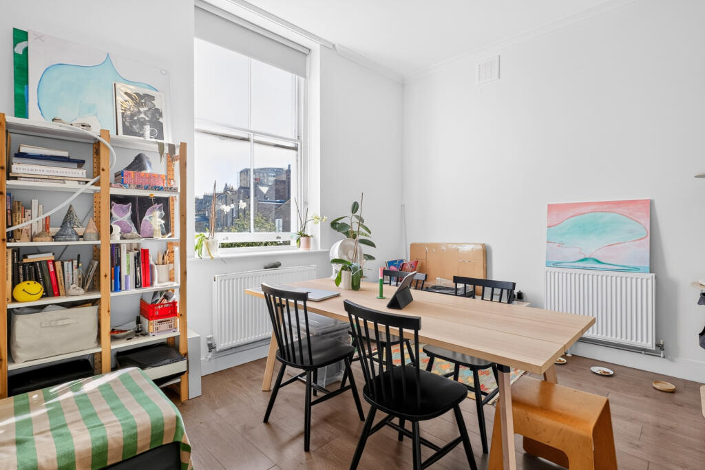 Apartment in London, Lower Clapton, Shacklewell - View 3