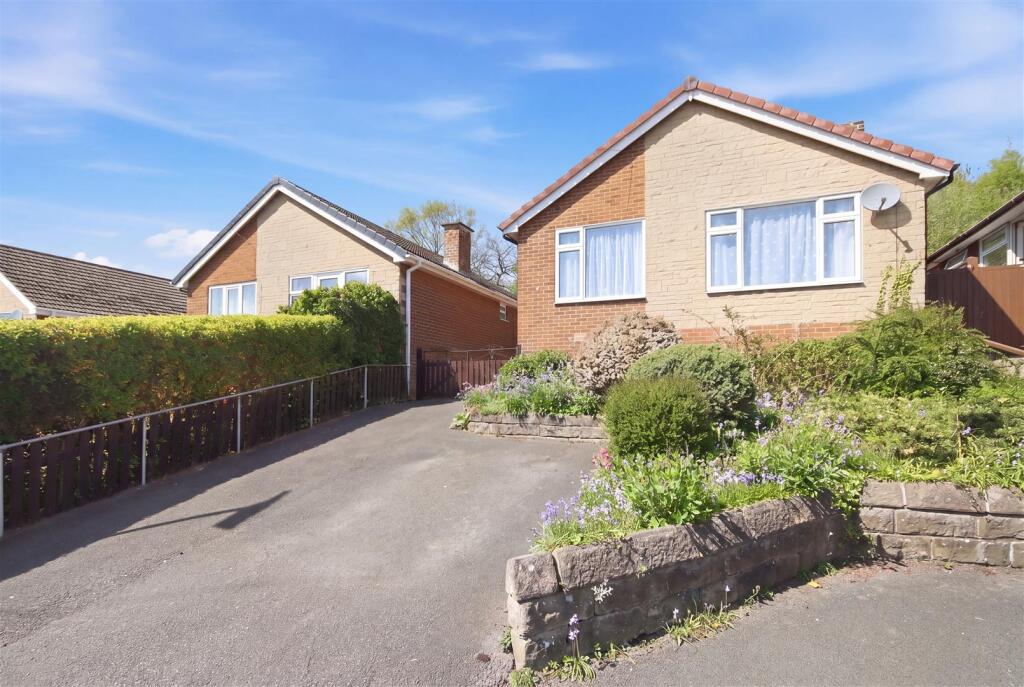 Main image of property: Halton Close, Chesterfield