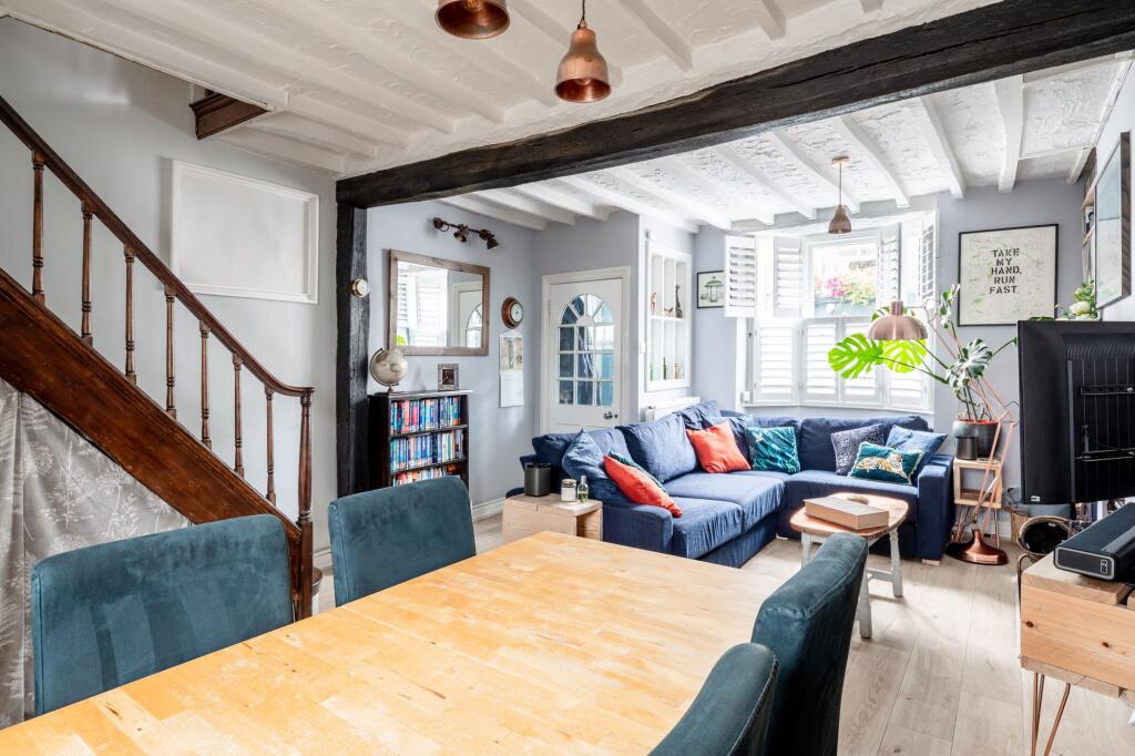 House in Brighton, Round Hill - View 2