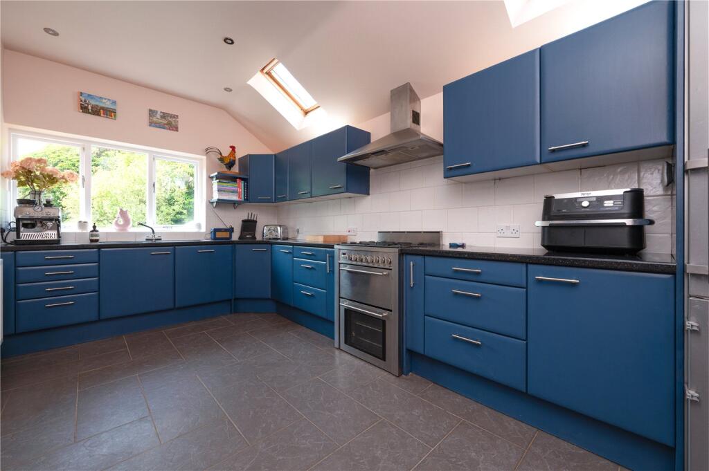 House in St Albans - View 4
