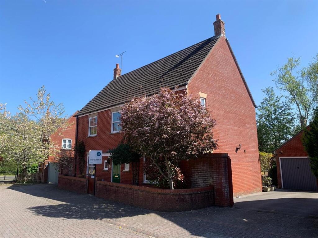 Main image of property: Teasel Close, Devizes, SN10