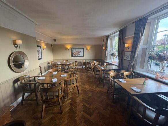 Restuarant.JPEG
