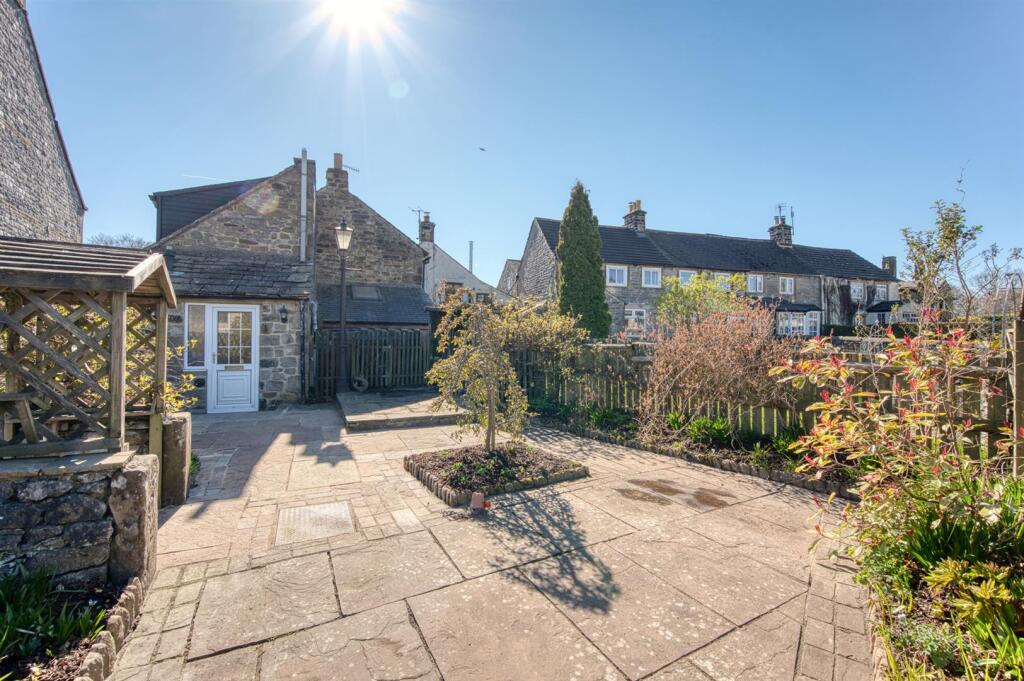 Main image of property: Great Hucklow, Buxton