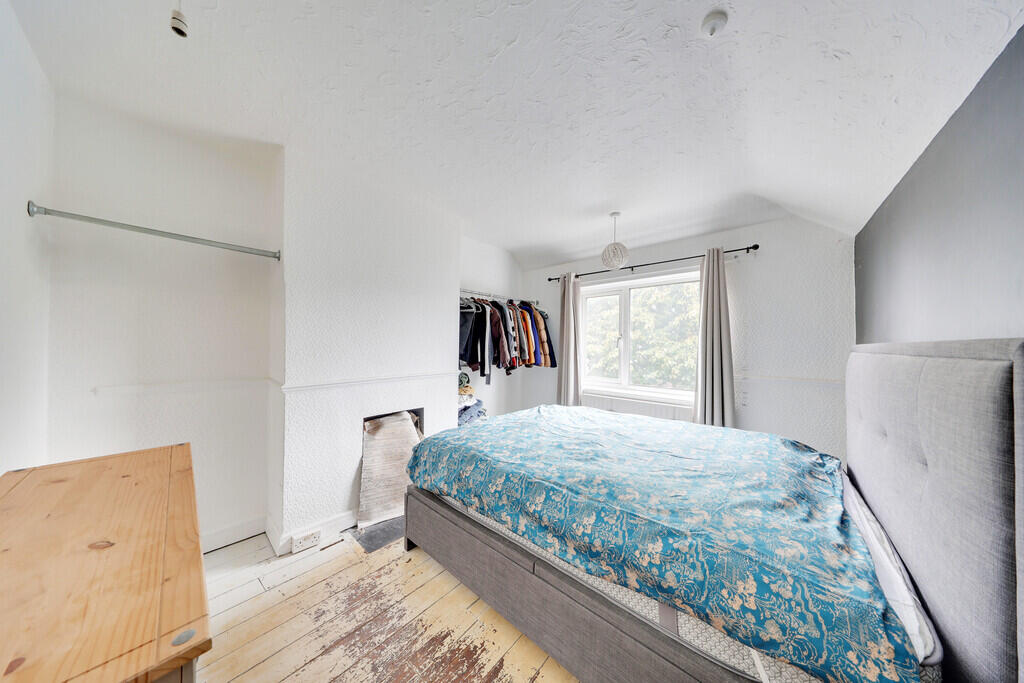 House in Orpington, Poverest, St Mary Cray - View 5