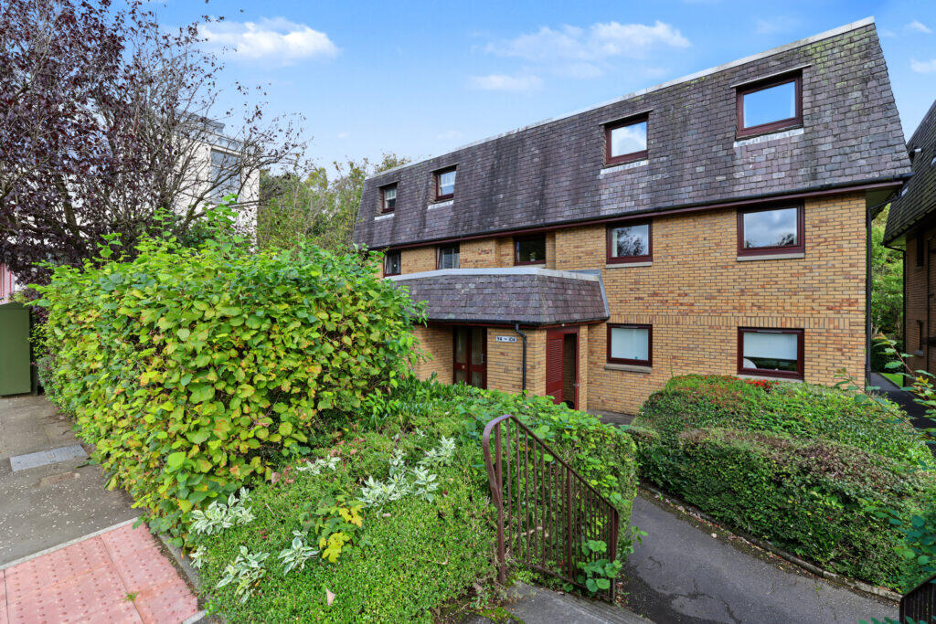 Main image of property: Clober Road, Milngavie
