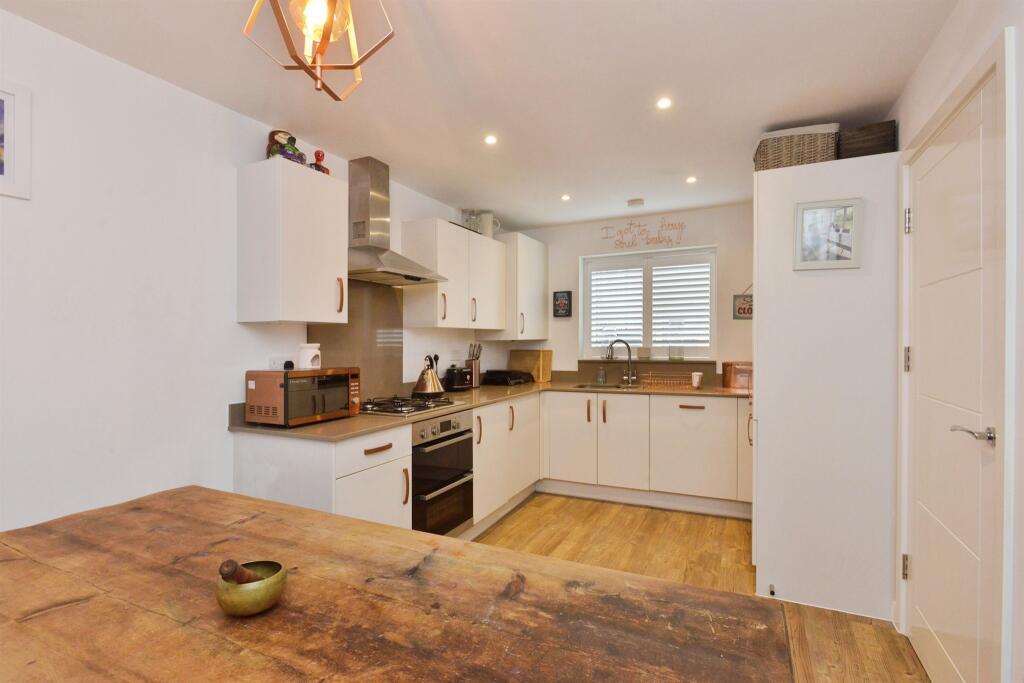 House in Milton Keynes, Wavendon - View 2