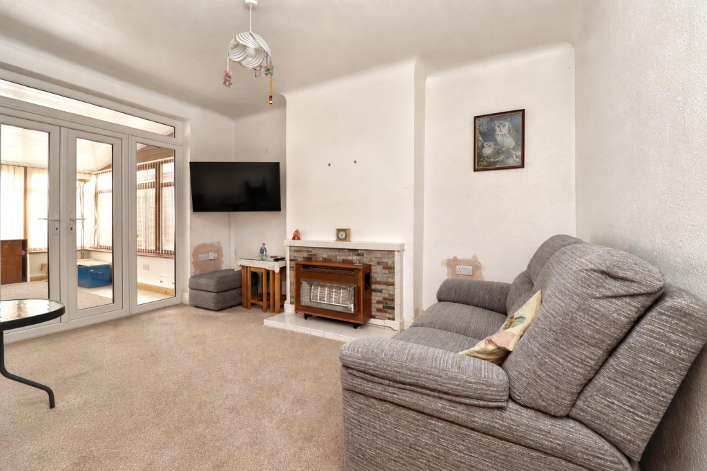 House in Stockton-on-Tees - More