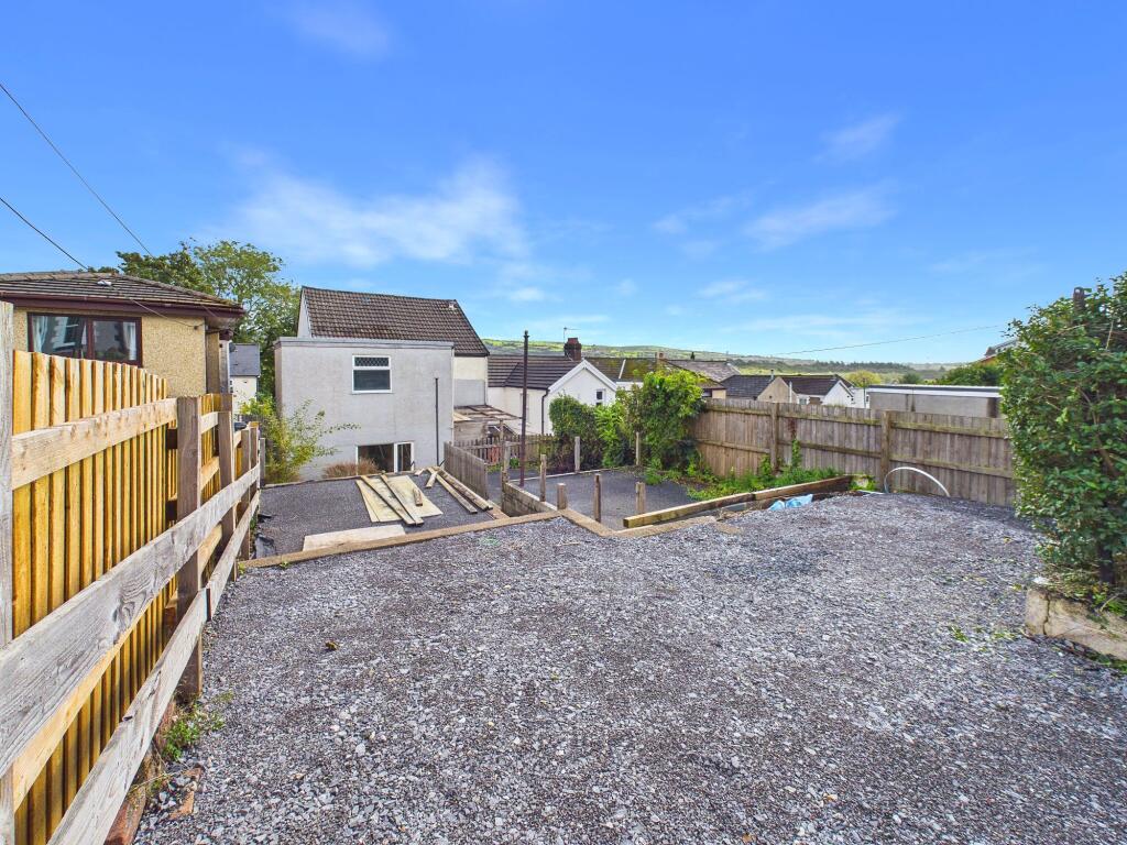 House in Clydach, Aberclydach - View 4