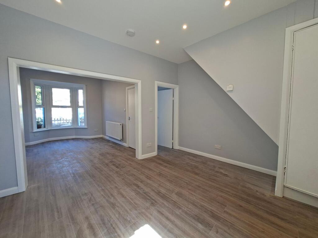 2 bedroom terraced house for rent