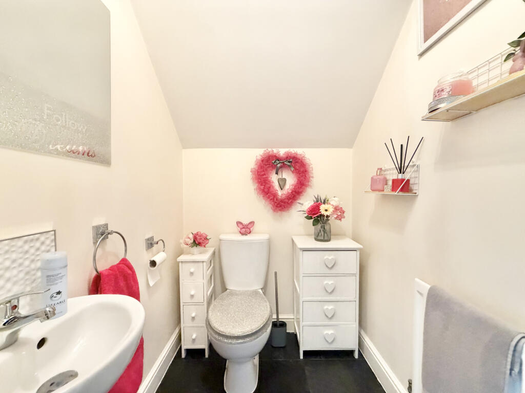 House in Wyre, Sower Carr, Hambleton - More
