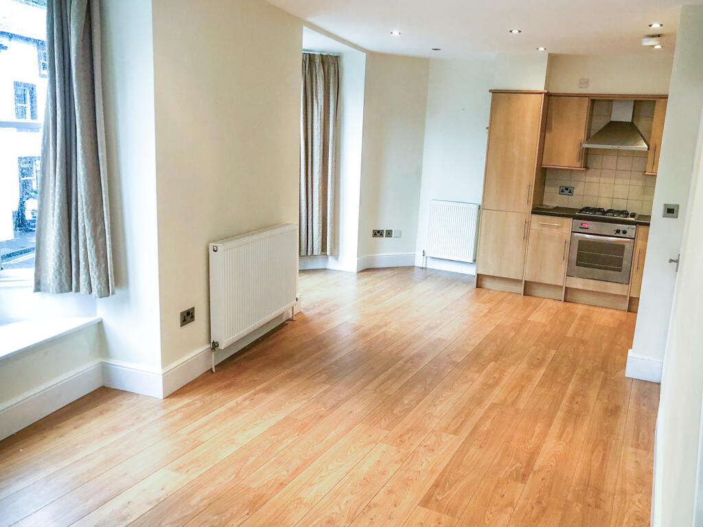 House in Settle, Greenfoot, North Yorkshire - View 3