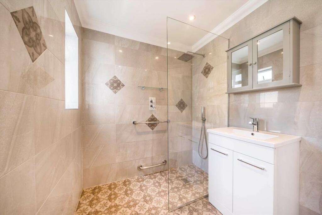 4 bedroom house for rent