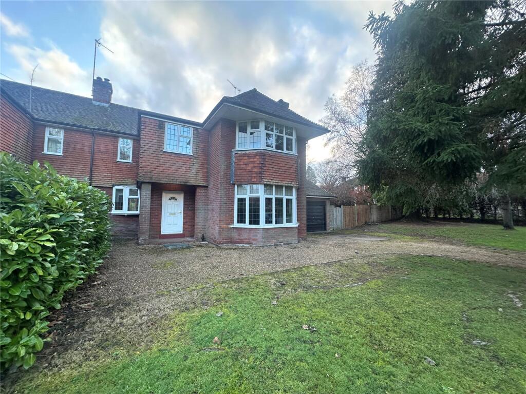 Main image of property: Buttenshaw Close, Arborfield, Reading, RG2