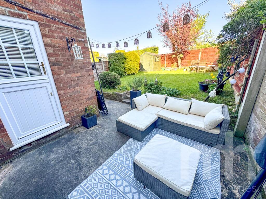 ZURICH GARDENS, Bramhall SK7 3HZ photo 3