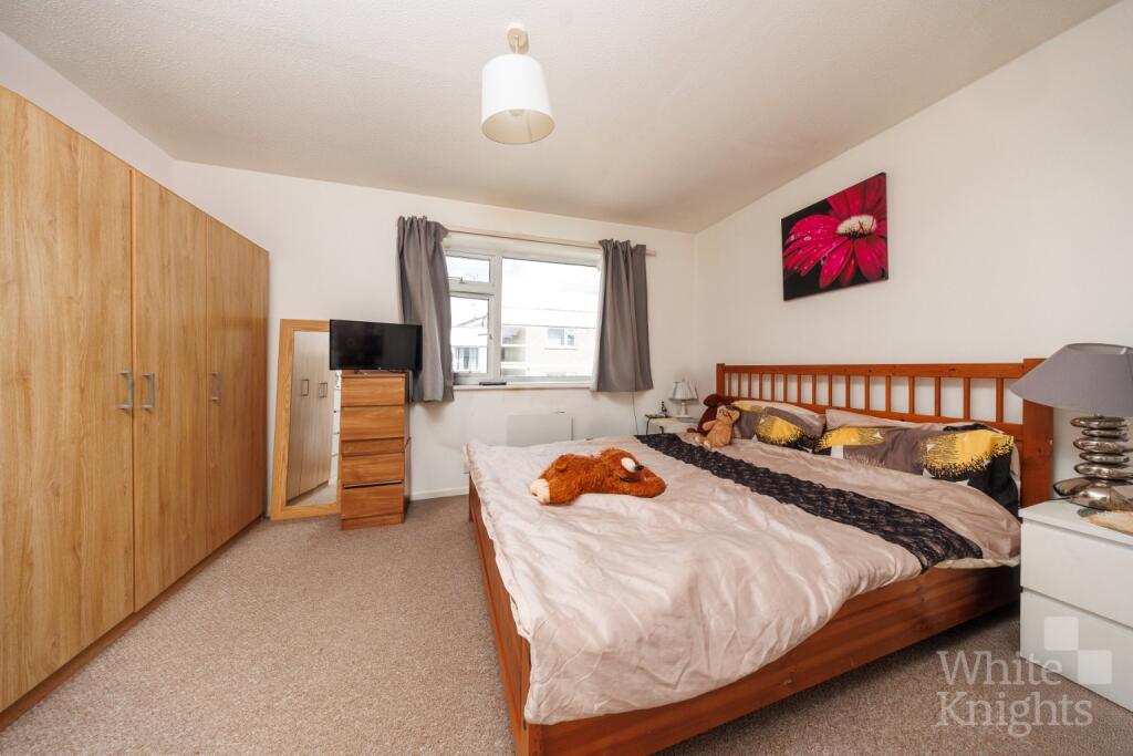 Apartment in Reading - More