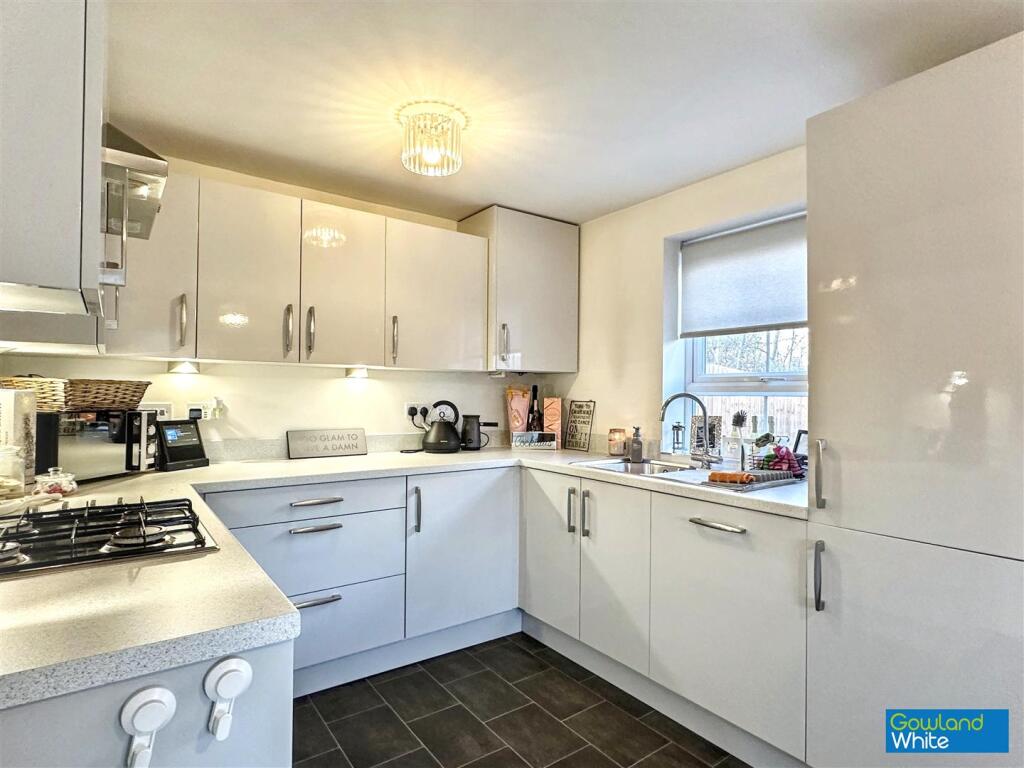 Hills Drive, Norton, Stockton-On-Tees, TS20 2GF photo 2