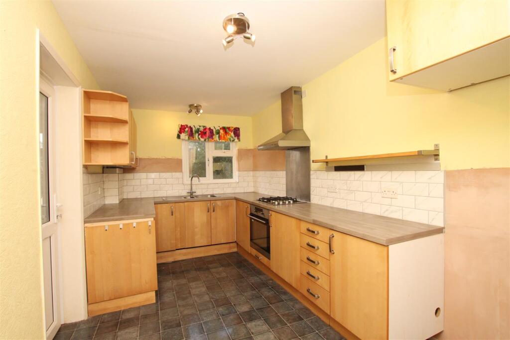 House in Exeter - View 5