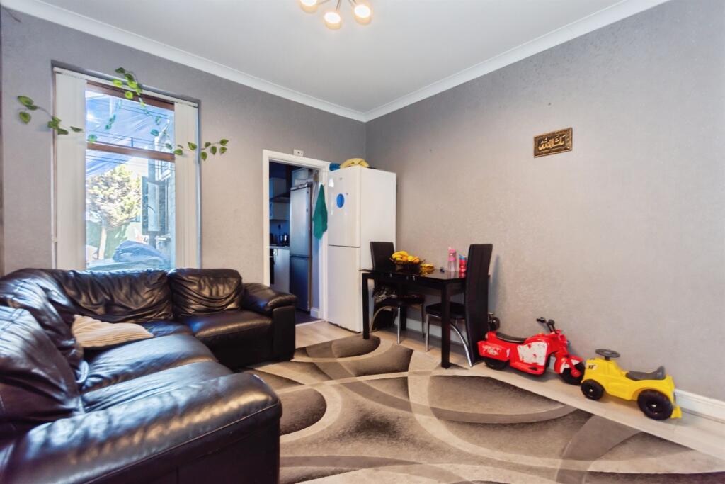 Barrows Road, Birmingham - View 6