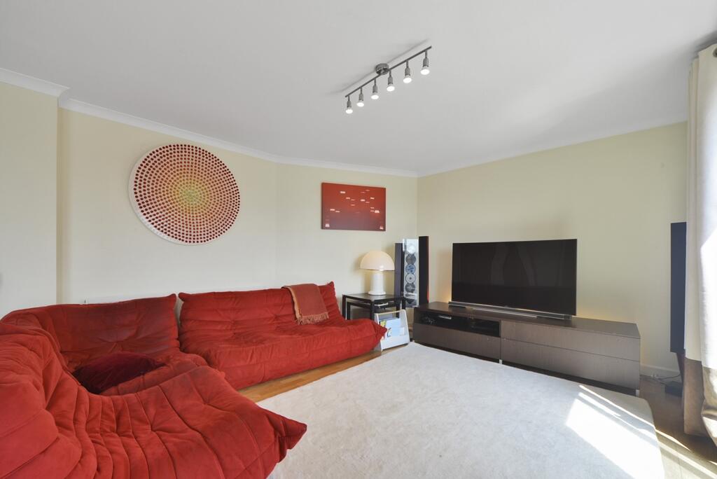 Main image of property: Free Trade Wharf, E1W
