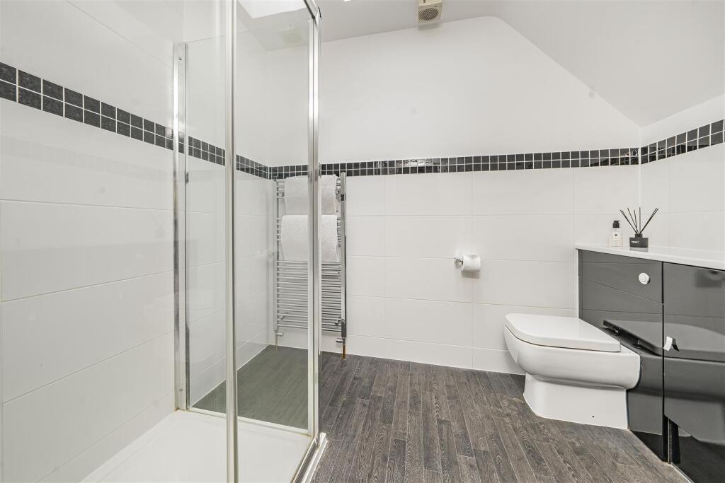 Additional image 18 of Hampstead Close, Bricket Wood, St. Albans