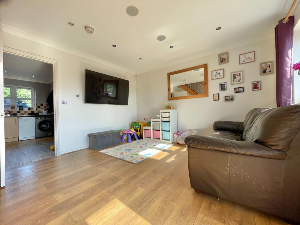 House in Peterborough - View 5