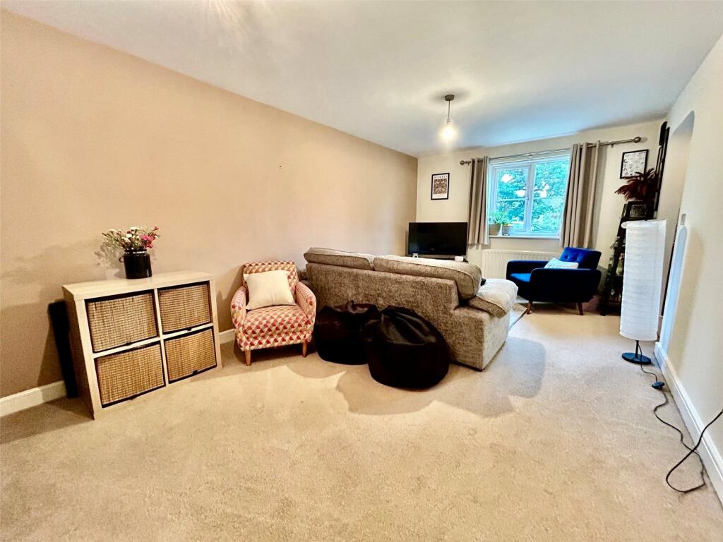 Apartment in Preston - View 4