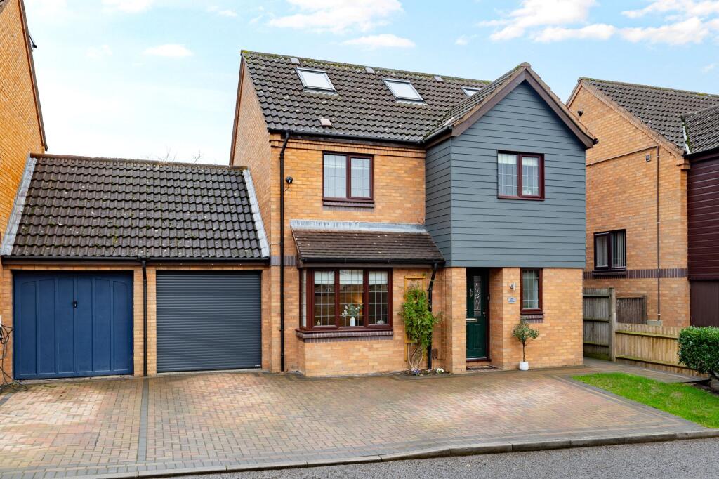 Main image of property: Hargreaves Nook, Blakelands, MK14