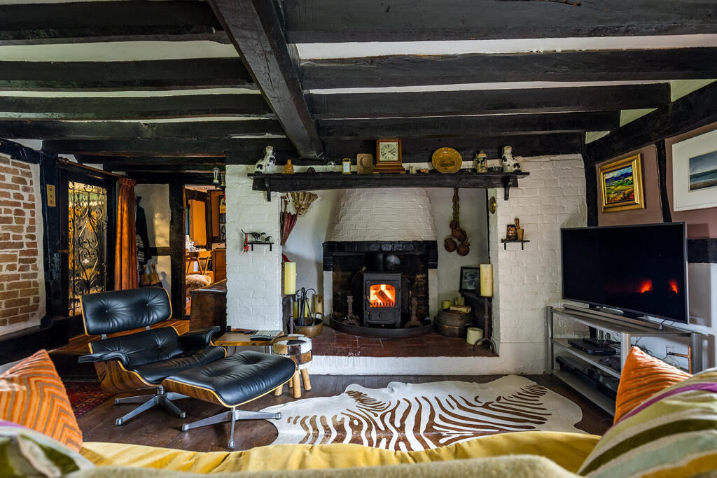 Furzen Lane, Rudgwick, Horsham, West Sussex, RH12 photo 2