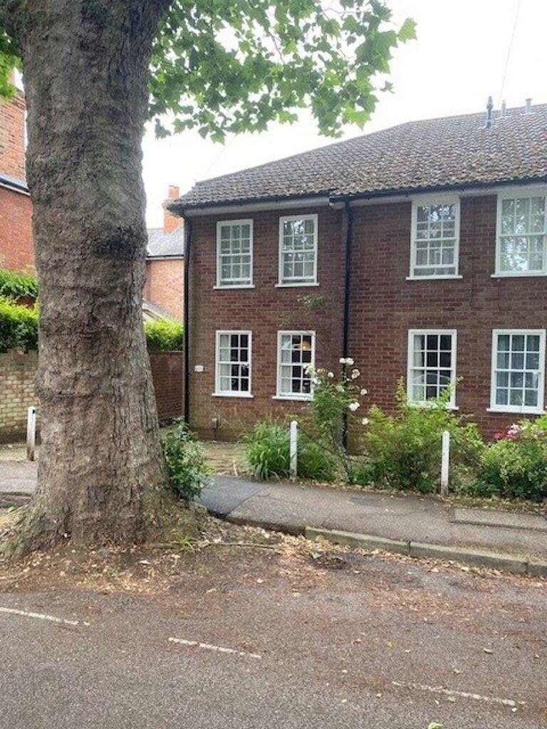Main image of property: Chiltern Road, Hitchin , SG4 9PJ