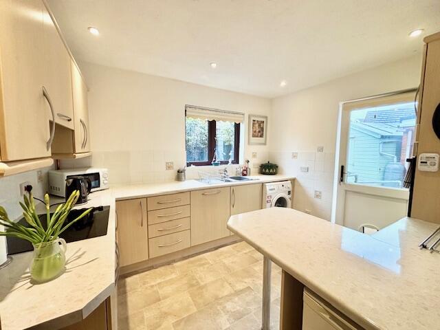 House in Chichester, Selsey - View 4