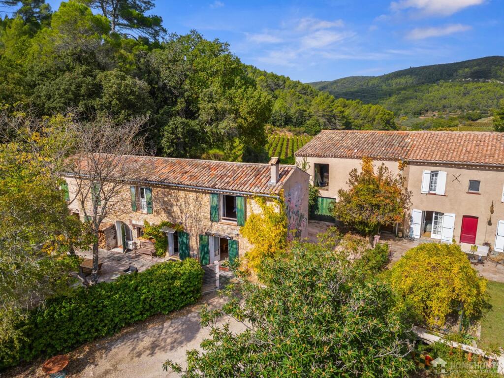 Main image of property: Provence-Alps-Cote d`Azur, Var, Le Cannet-des-Maures